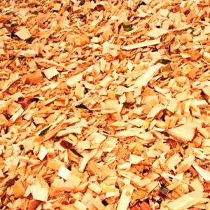 Щепа топливная оптом в Люберцах и других различных марок заказать от 16 тонн